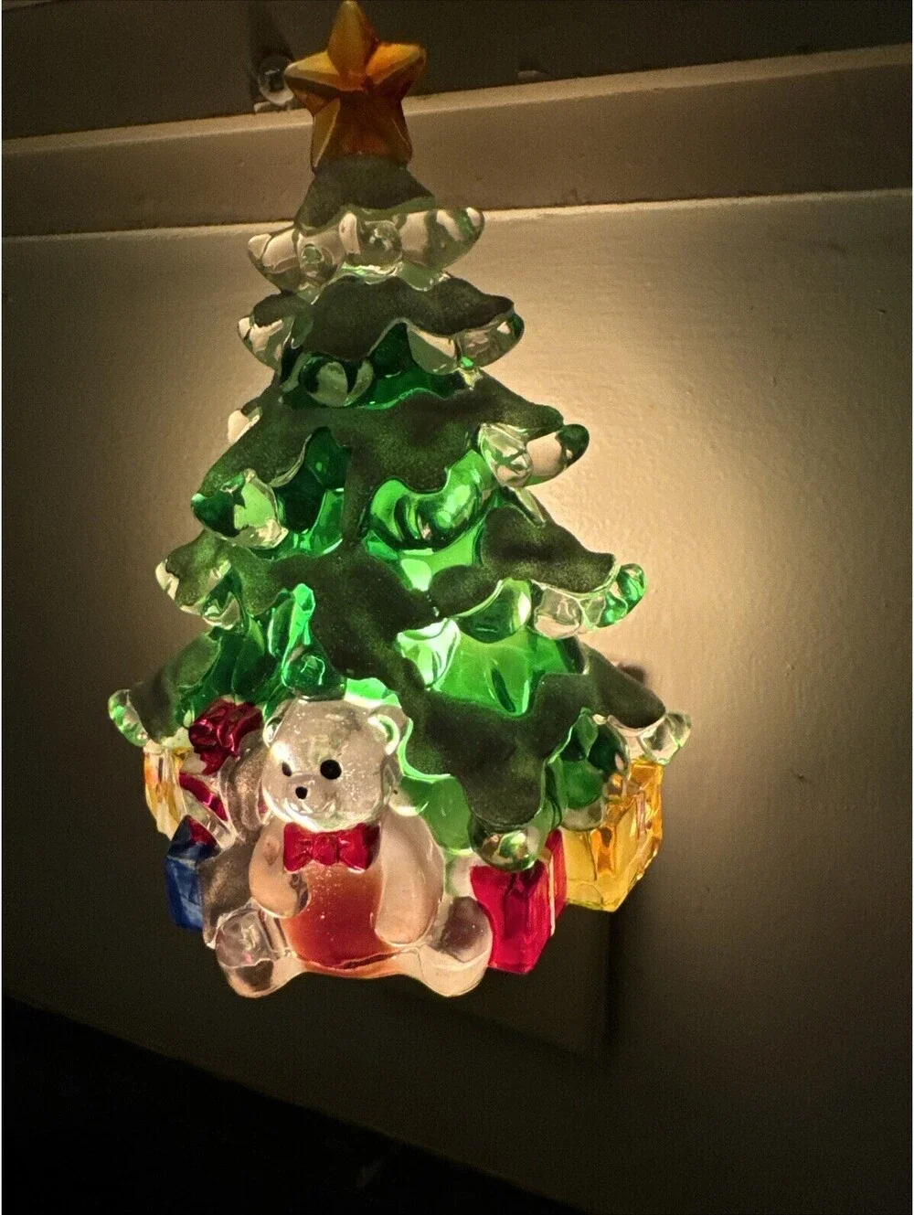 Christmas Tree Night Light Presents Teddy Bear Acrylic Plastic Glitter Snow 6”